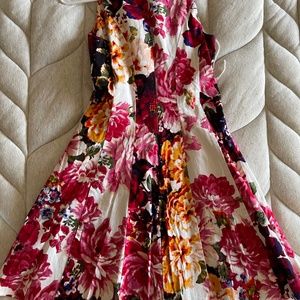 Maggie London Floral Dress with Pockets